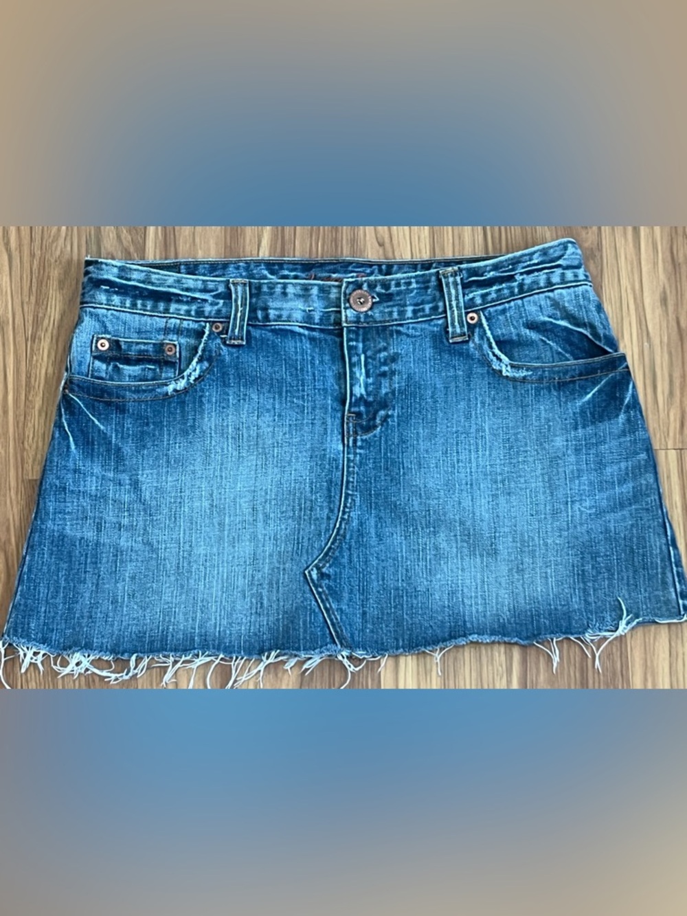 American Eagle Y2K Denim Mini Skirt Low Rise Raw Hem - Size 12